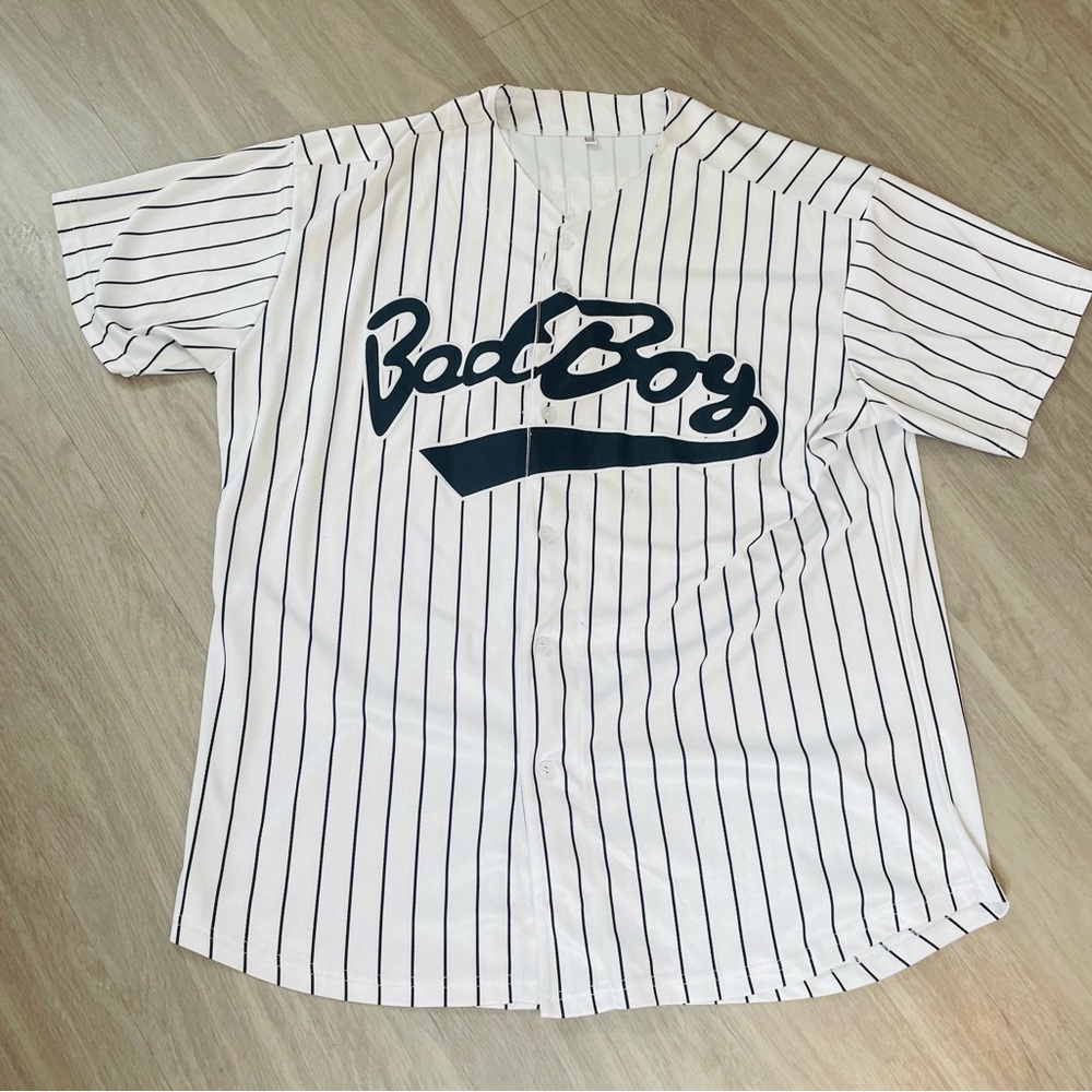 Bad Boy Men’s Button up Biggie Jersey Size 2XL White Rap Tee